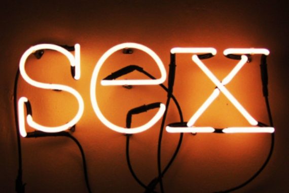 Großes Esel-Belieder reifer Porno