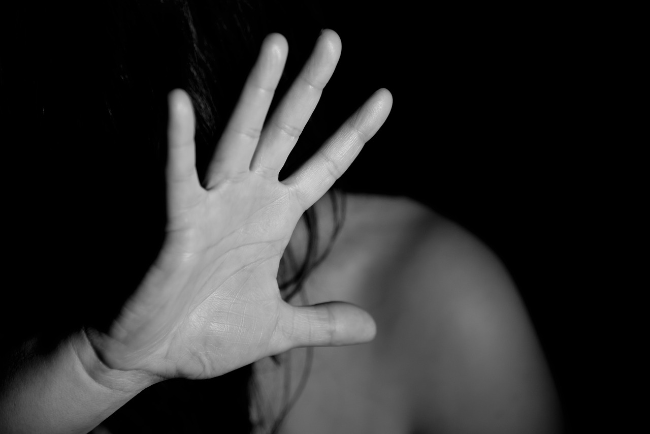 Gewalt in der Beziehung – Sanna erzählt ihre Geschichte